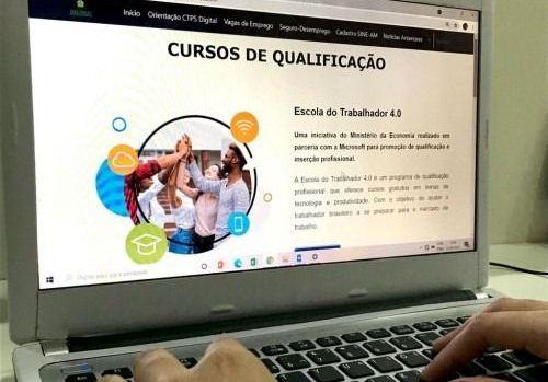 Governo do Estado lança edital com 300 vagas para cursos de qualificação, em parceria com a Uninorte Governo do Estado lança edital com 300 vagas para cursos de qualificação, em parceria com a Uninorte