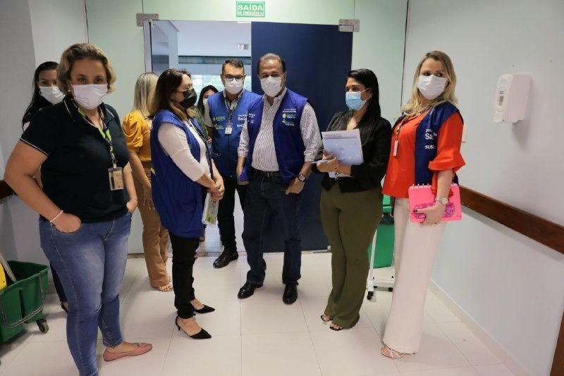 Comitê de Crise da SES-AM realiza visita técnica ao hospital Nilton Lins e solicita leitos do HUGV