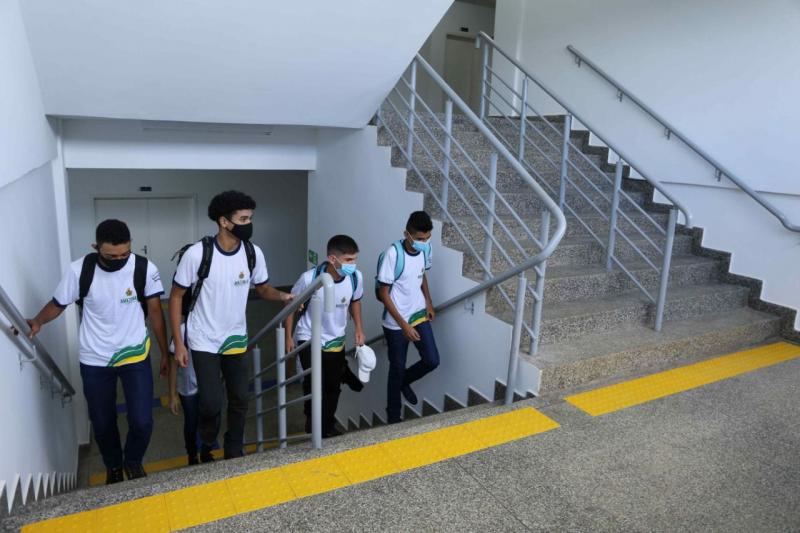 Transferências de alunos da rede estadual de ensino começam nesta quarta-feira (12/01)