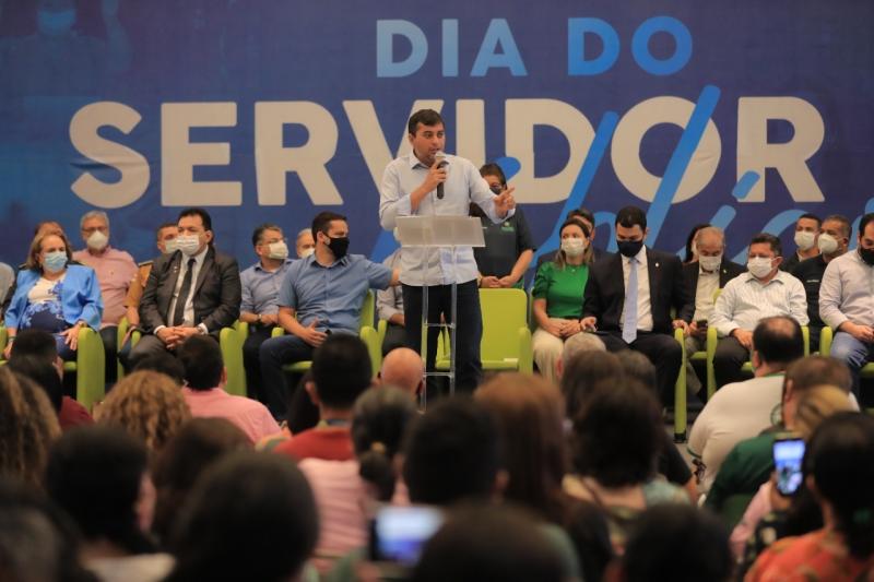 Reestruturação da lei que garante aposentadoria mais digna a 1,9 mil servidores do Estado já está em vigor