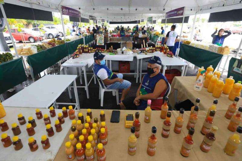 Governo do Amazonas vislumbra cenário positivo para feiras de produtos regionais em 2022