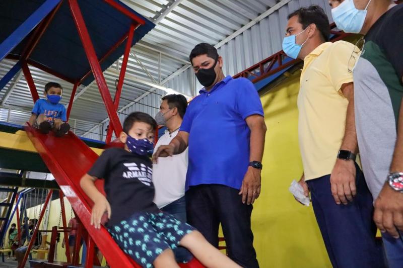 Bi Garcia inaugura novo ginásio e parque infantil do Complexo Benedito Azedo