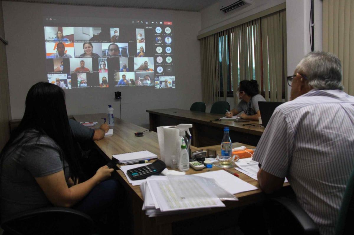 Idam se reúne com Defesa Civil para dialogar sobre a Operação Enchente