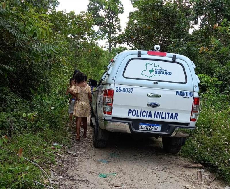 Corpo de homem é encontrado com sinais de violência em ramal próximo ao Residencial Parintins