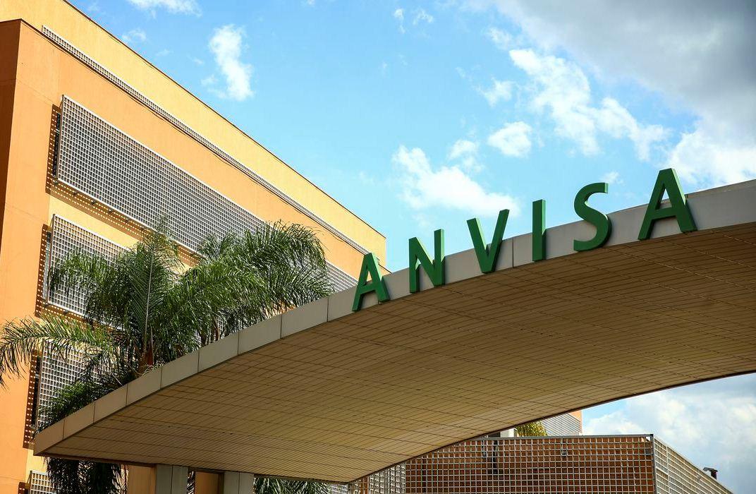 Anvisa determina recolhimento de autoteste de Covid-19