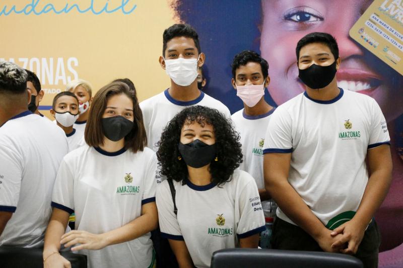 Passe Livre estudantil vai beneficiar estudantes da rede pública estadual, em Manaus