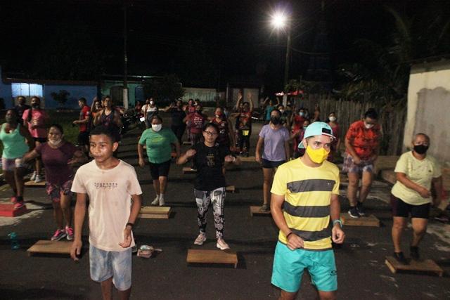 Academias ao ar livre de Parintins promovem atividades diferenciadas