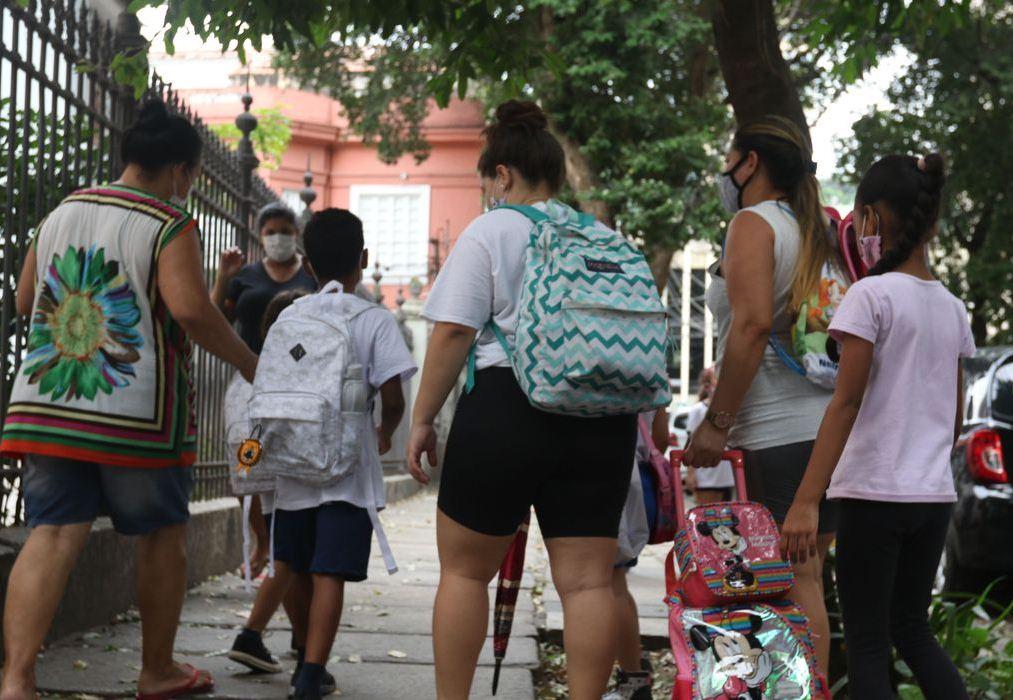 Fiocruz atualiza protocolo de retorno às aulas contra variante Ômicron