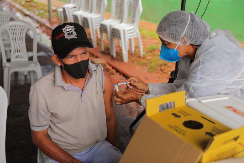 Amazonas mantém queda de casos de Covid-19; foram 653 neste sábado (19)