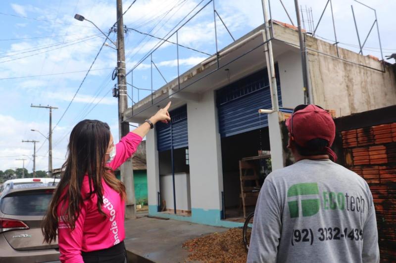 Governo do Amazonas inspeciona obra do restaurante popular Prato Cheio de Parintins