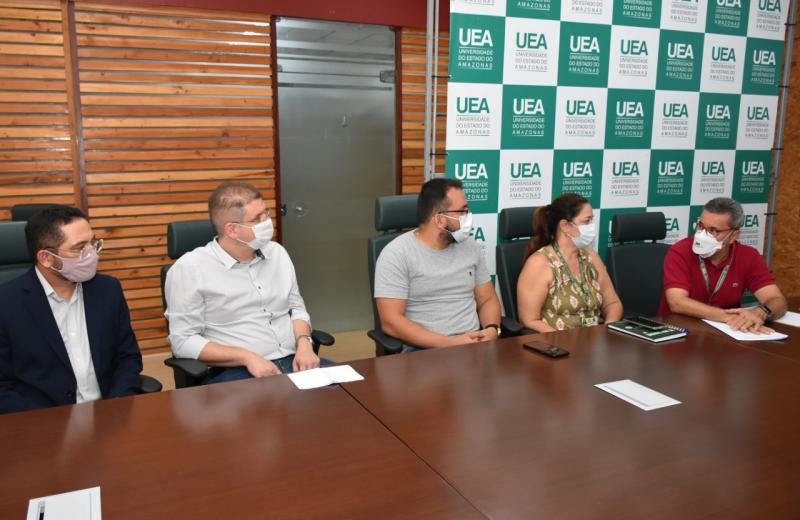 Comissão de Sindicância da UEA inicia atividades de apuração sobre denúncia de irregularidade administrativa contra professor