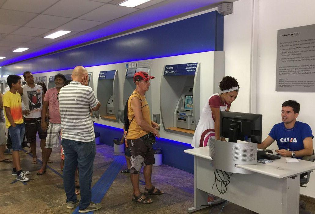 Bancos fecham no carnaval e reabrem na Quarta-feira de Cinzas