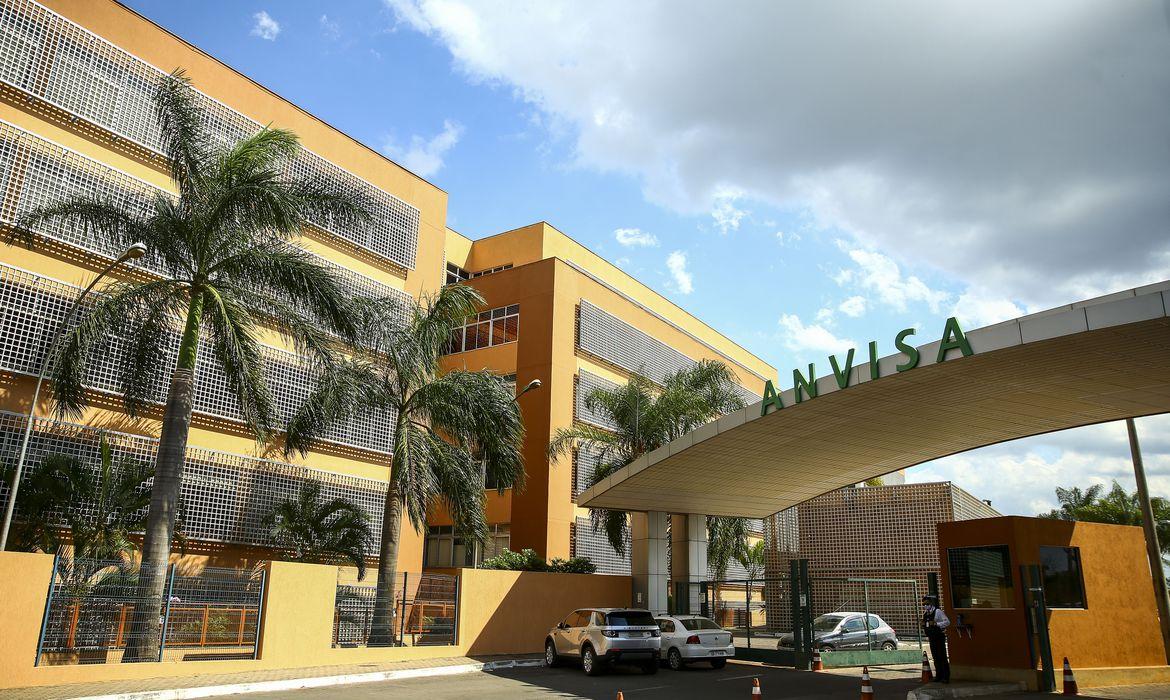 Anvisa autoriza o primeiro autoteste de Covid-19 que faz uso da saliva