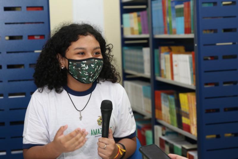 Escola da rede pública marca retorno presencial de alunos no Alvorada, após oito anos: ‘Pura felicidade’, diz aluna