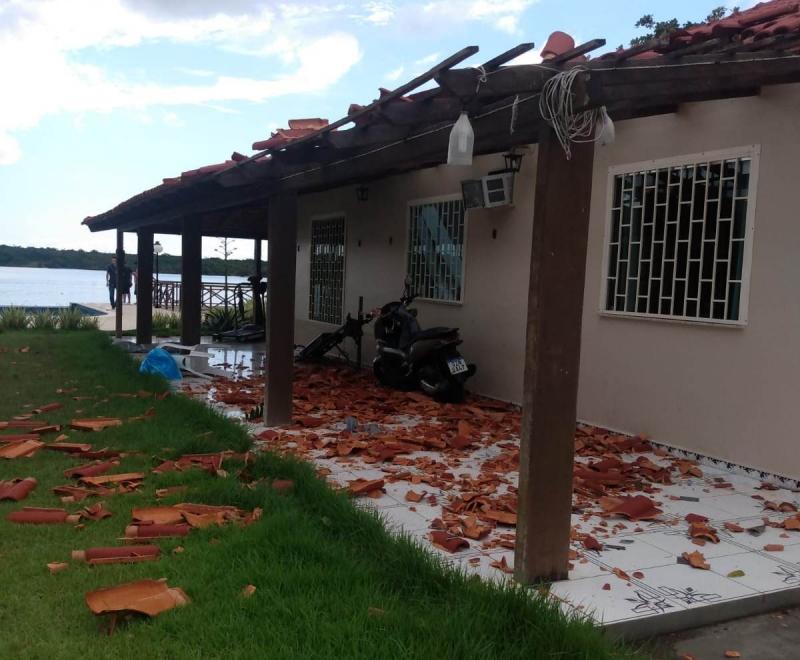 Ventania provoca estragos e prejuízos em Nhamundá, no Amazonas