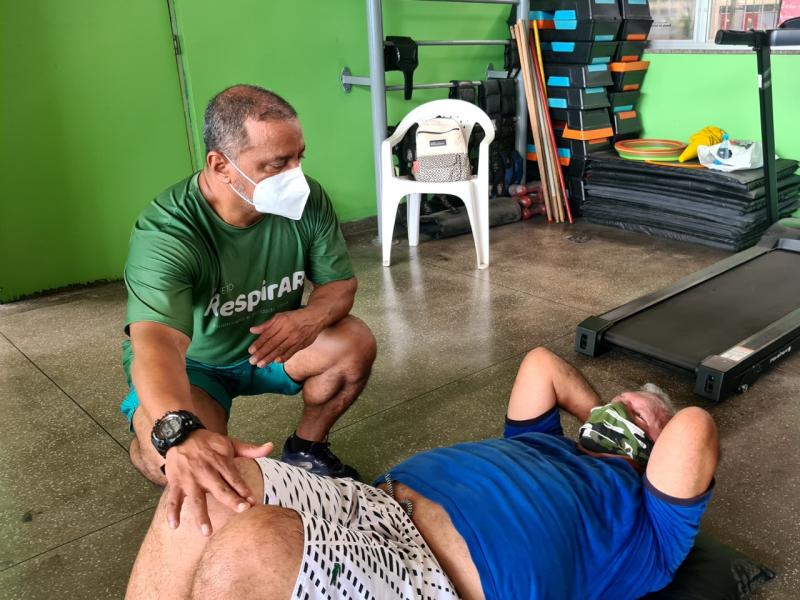 Conheça a história do estagiário de educação física que foi reabilitado no RespirAR