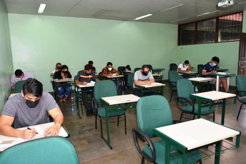 UEA divulga, de forma tradicional, resultado do Vestibular e SIS 2021, acesso 2022