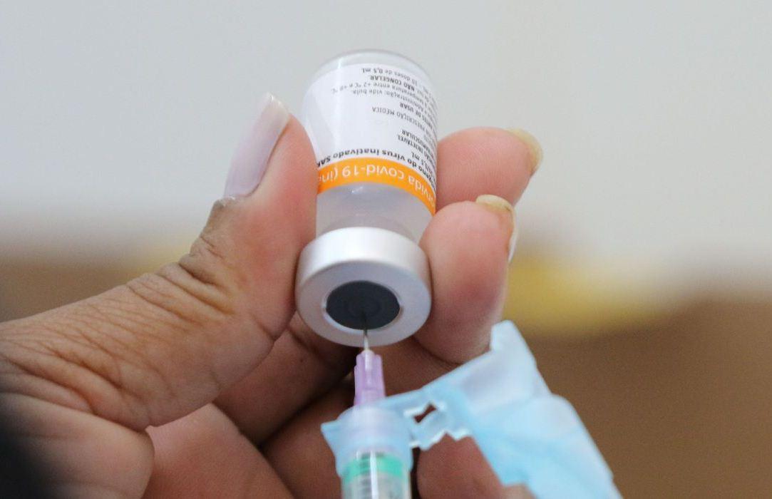 Brasil aplicou mais de 390 milhões de doses de vacinas contra a Covid-19