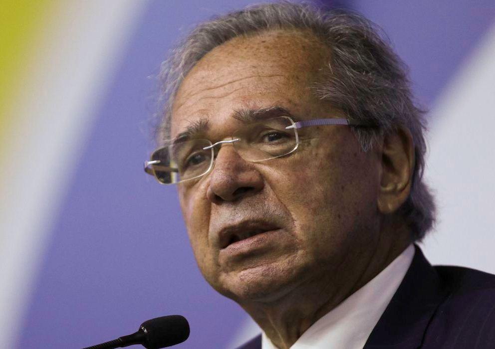 Conta de luz cairá 18% sem pôr empresas em risco, diz Paulo Guedes