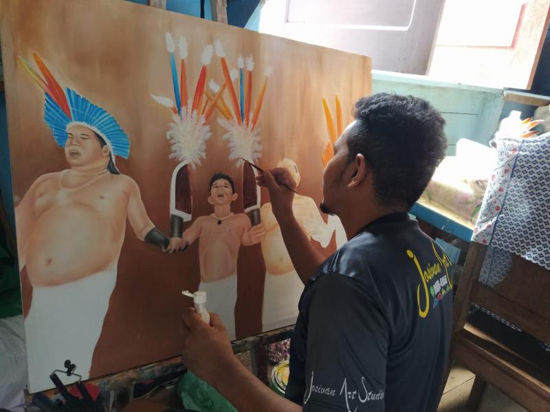 Exposição ‘Exaltação Saterê Maué’ é destaque na primeira galeria de artes de Barreirinha