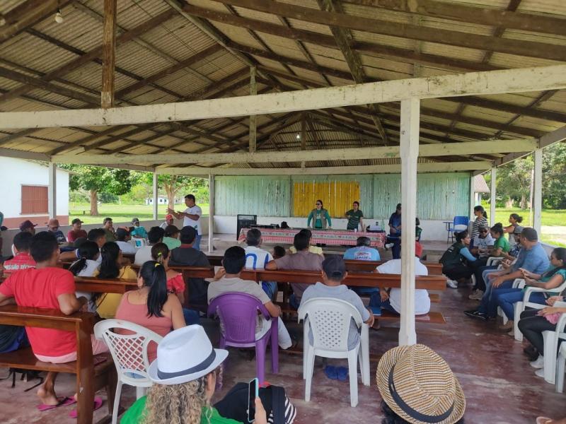 Sema articula implementação e revisão de acordos de pesca em Parintins e Careiro da Várzea