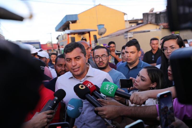 Wilson Lima e David Almeida destacam que ruas do bairro Nova Cidade são recapeadas após 15 anos