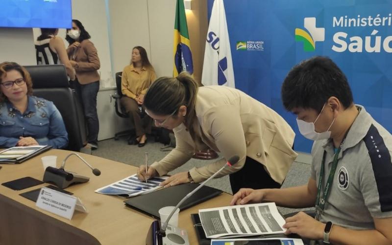 Saúde do Amazonas participa da assinatura da carta de compromisso para eliminação de malária, em Brasília