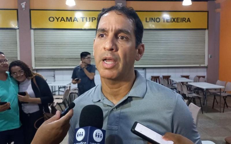 Presidente do grupo A Crítica apresenta plataformas de transmissão do Festival à imprensa parintinense