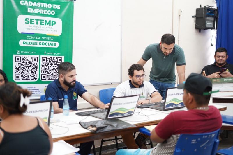 Sine Amazonas realiza mais de 200 atendimentos neste sábado (14/05), na ação do Governo Presente Sine Amazonas realiza mais de 200 atendimentos neste sábado (14/05), na ação do Governo Presente