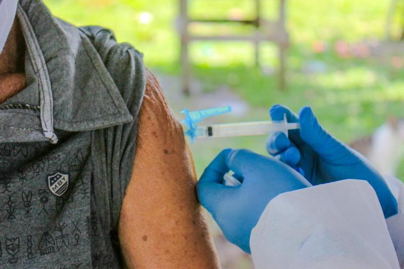 Parintins estima vacinar mais de 18 mil pessoas com quarta dose de vacina contra Covid-19