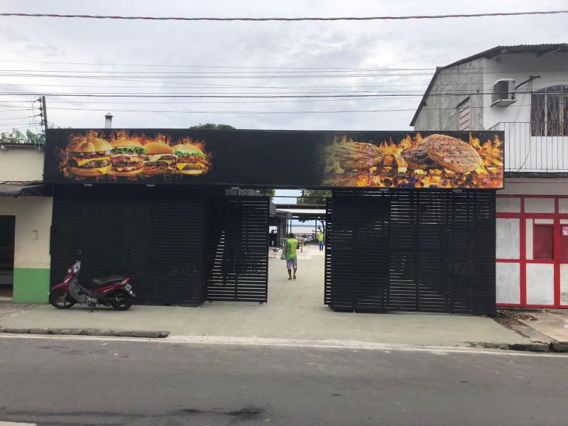 Grupo Albuquerque inaugura hamburgueria com sistema de carne assada na brasa na Avenida Amazonas