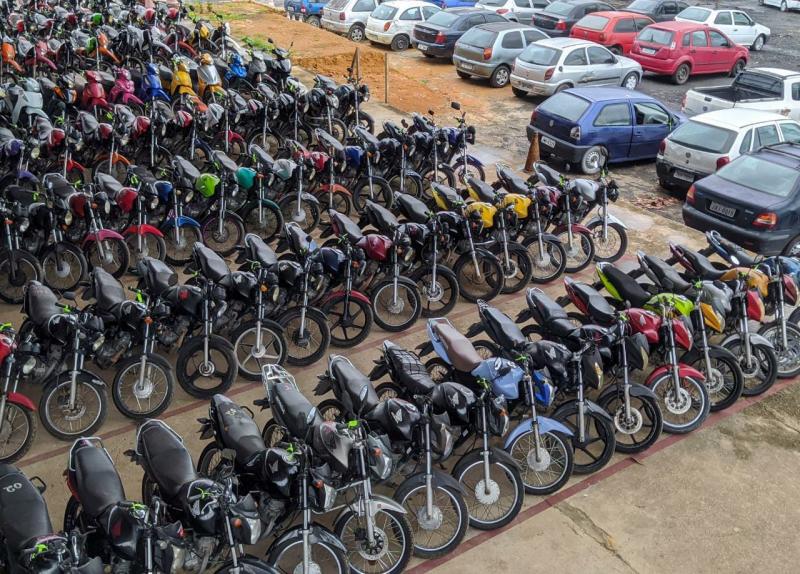 Visitação dos veículos que vão a leilão pelo Detran-AM inicia na segunda-feira (23)