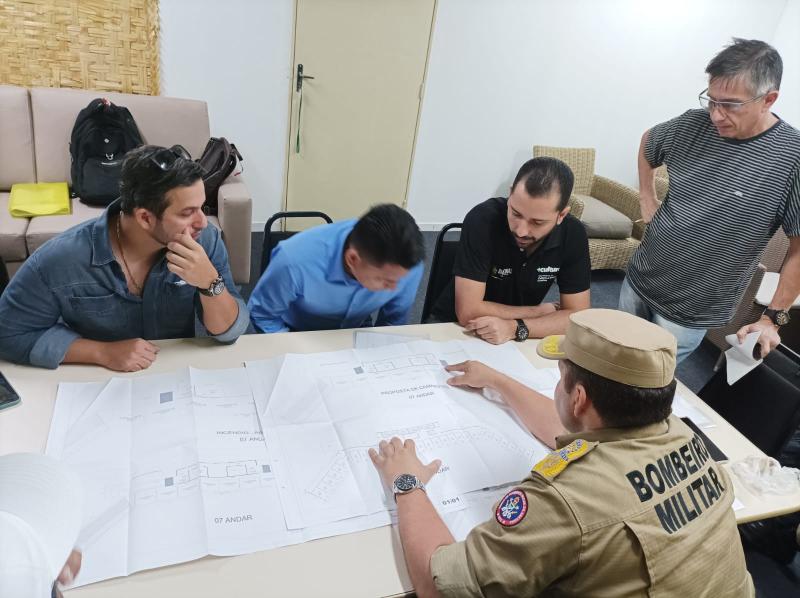 Comandante do CBMAM acompanha obras de reforma do bumbódromo de Parintins