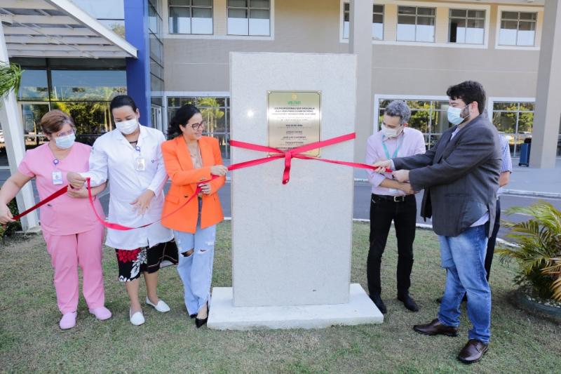 Memorial em homenagem aos Heróis da Saúde é inaugurado no Hospital Delphina Aziz