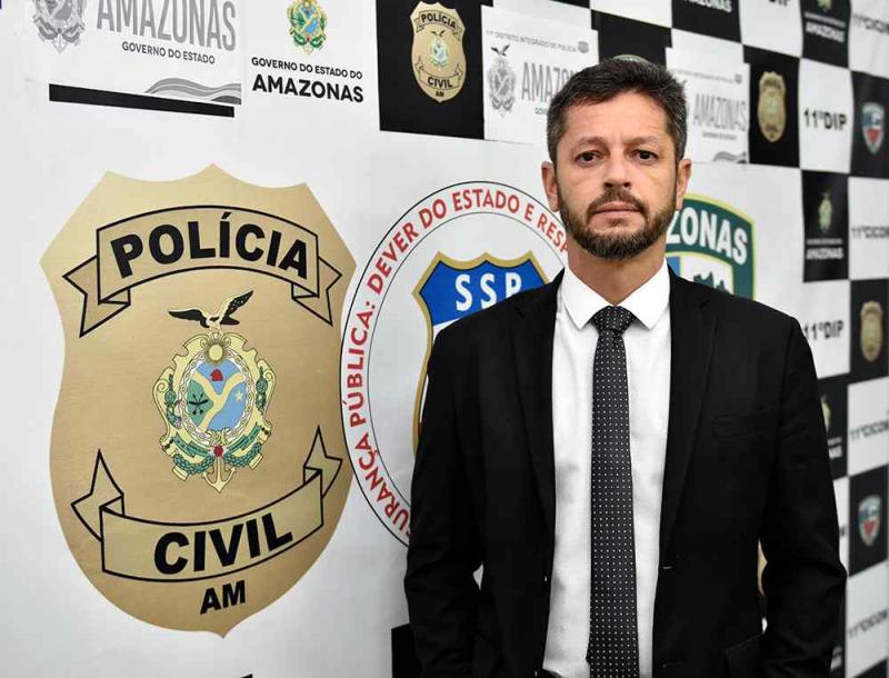 Policiais civis prendem homem que aplicava golpe do Pix via aplicativo de mensagens instantâneas