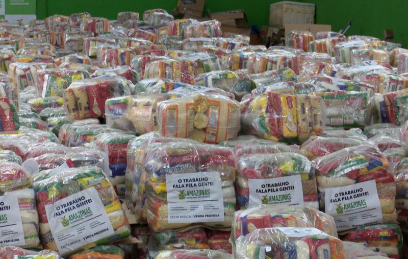 Mais de 80 mil cestas básicas foram enviadas para famílias atingidas pela cheia no Amazonas