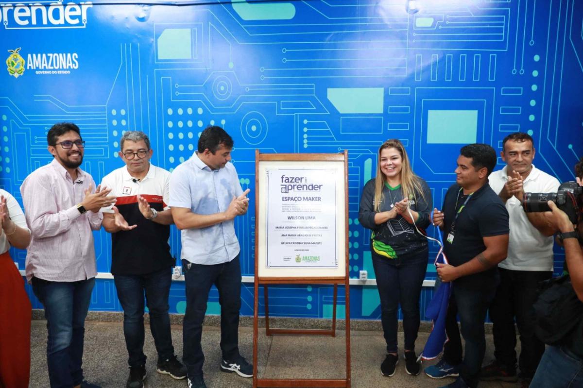 Governador Wilson Lima inaugura laboratório de robótica em Iranduba