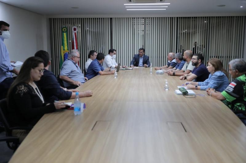 Wilson Lima anuncia pagamento de data-base de 2021 para servidores estaduais do setor primário