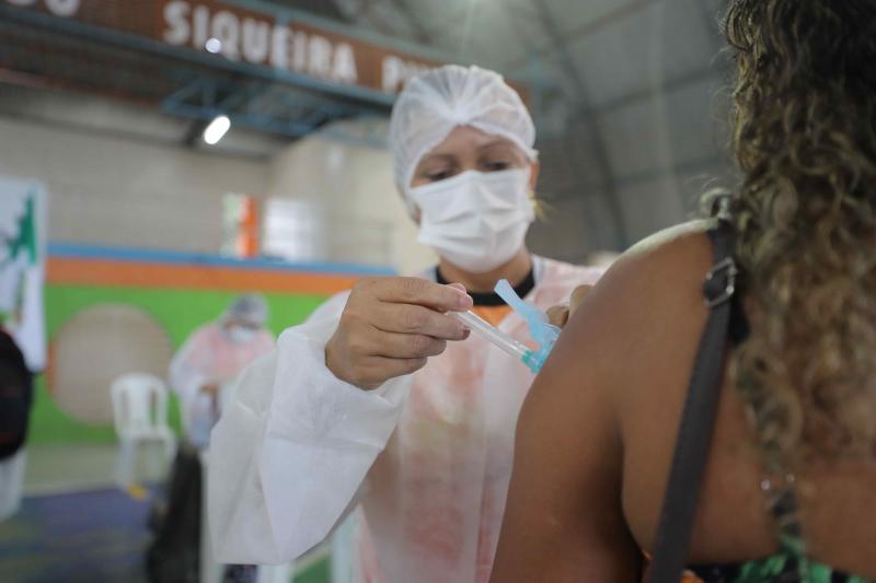 Amazonas aplicou 7.226.535 doses de vacina contra Covid-19 até esta quinta-feira (16)