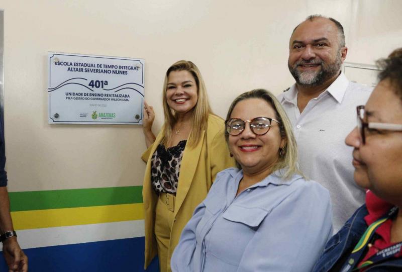 Governo do Amazonas entrega escola revitalizada e inaugura 17° laboratório de robótica em escola estadual de Manaus