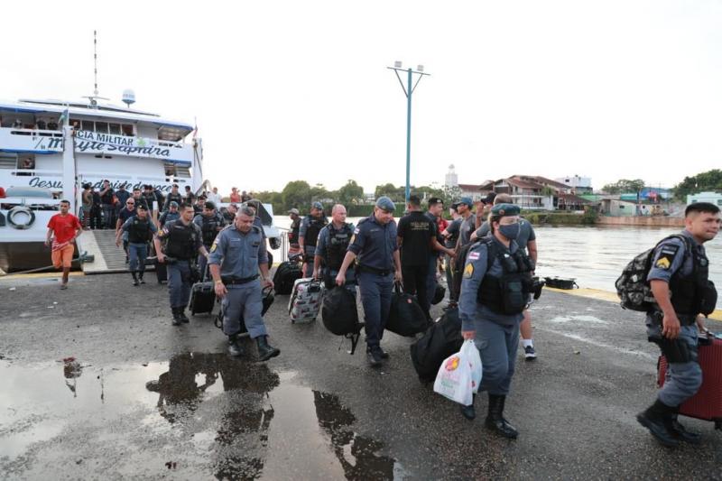 Efetivo com 500 policiais militares desembarca em Parintins e reforça segurança na semana do festival