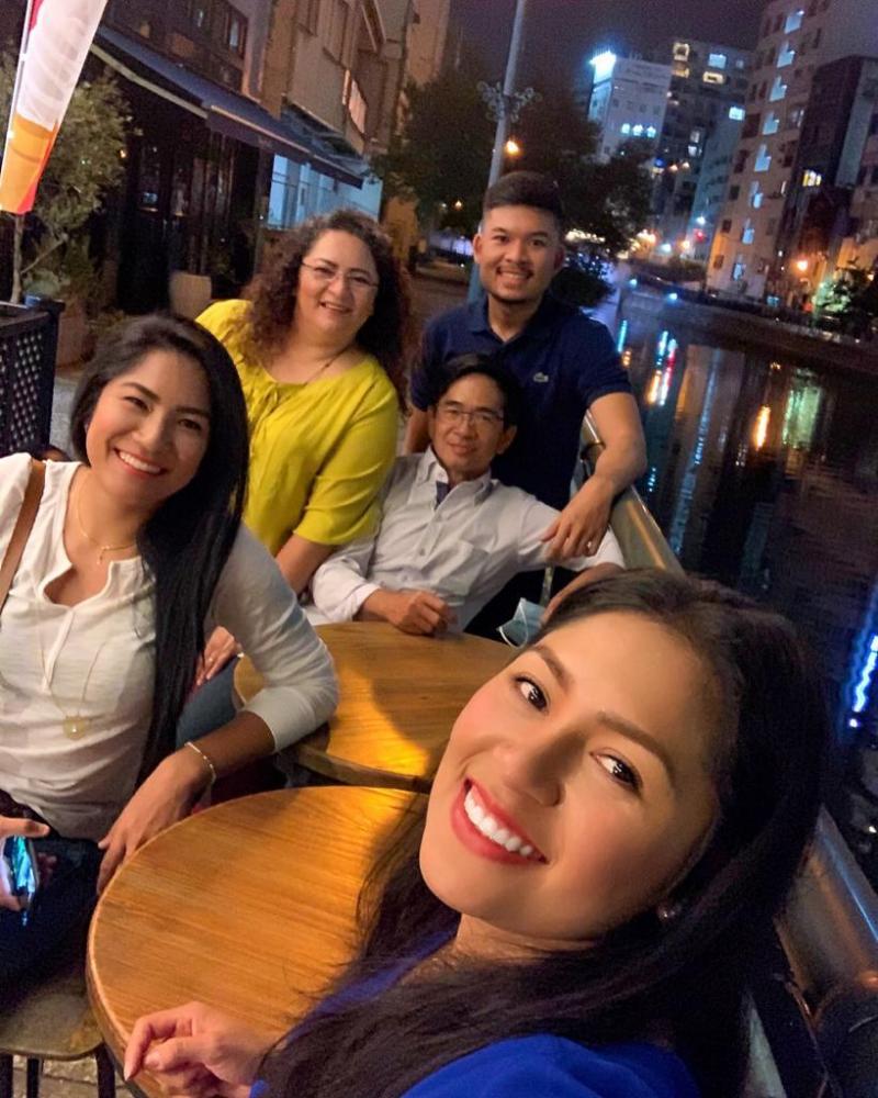 Amazonenses fora do país acompanham Festival Folclórico de Parintins pela internet