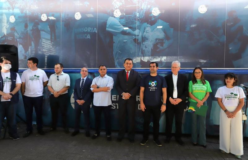 Presidente do TCE-AM participa de posse de novos defensores públicos do Amazonas