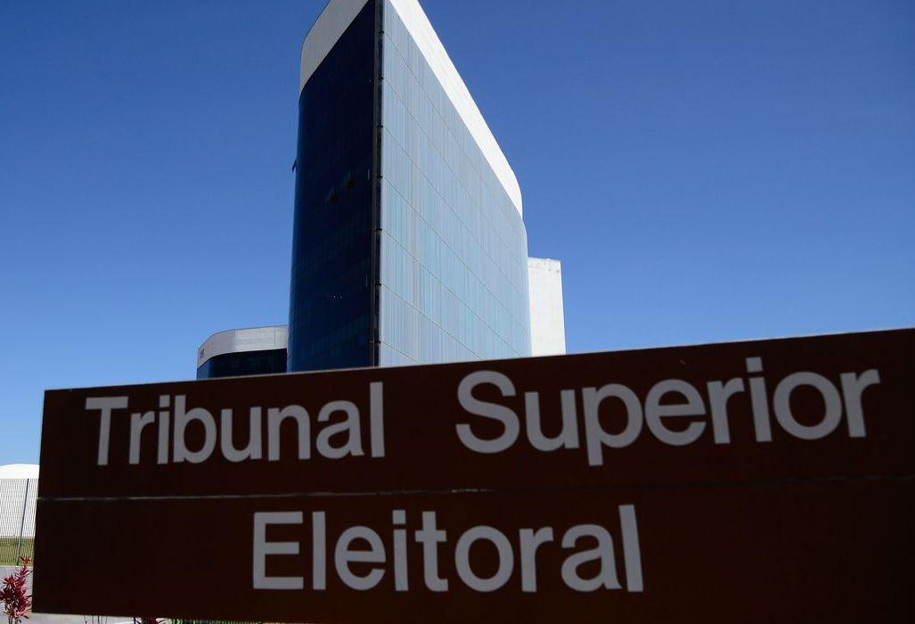 Termina nesta quinta-feira prazo para pedir voto em trânsito