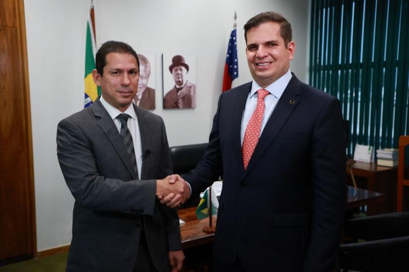 Ação de Marcelo Ramos expande beneficiários da Tarifa Social de Energia   