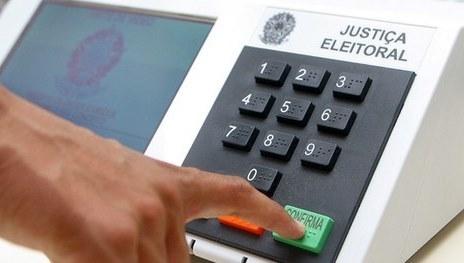 Urnas eletrônicas de Parintins, Barreirinha e Nhamundá irão receber mídias dos candidatos para eleição 2022