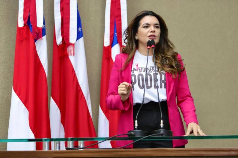 Alessandra Campêlo comemora reeleição e aumento da bancada feminina na Assembleia