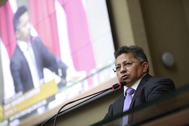 Sinésio Campos convoca Dnit para prestar esclarecimentos sobre pontes que desabaram na BR-139