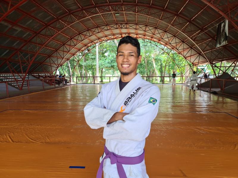 Atleta amazonense de jiu-jitsu vai em busca título inédito no Campeonato Mundial em Abu Dhabi
