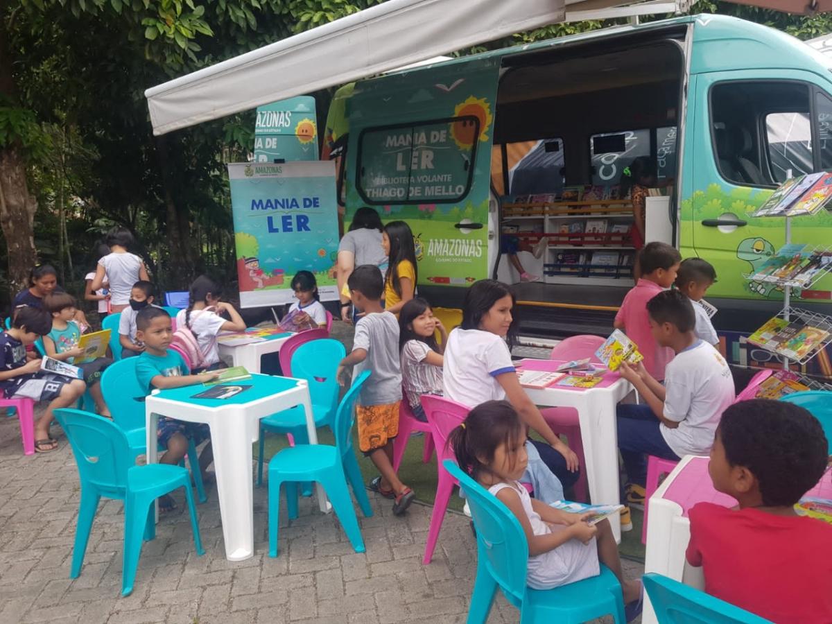 Biblioteca volante estará no Largo de São Sebastião aos domingos